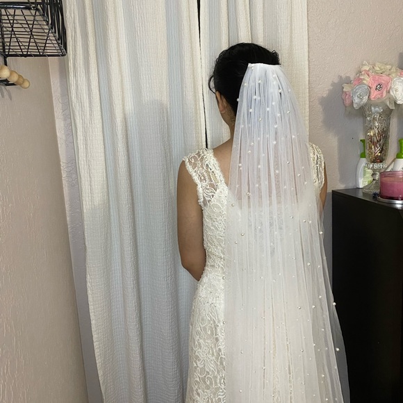 Wedding veil with pearls - Picture 7 of 9